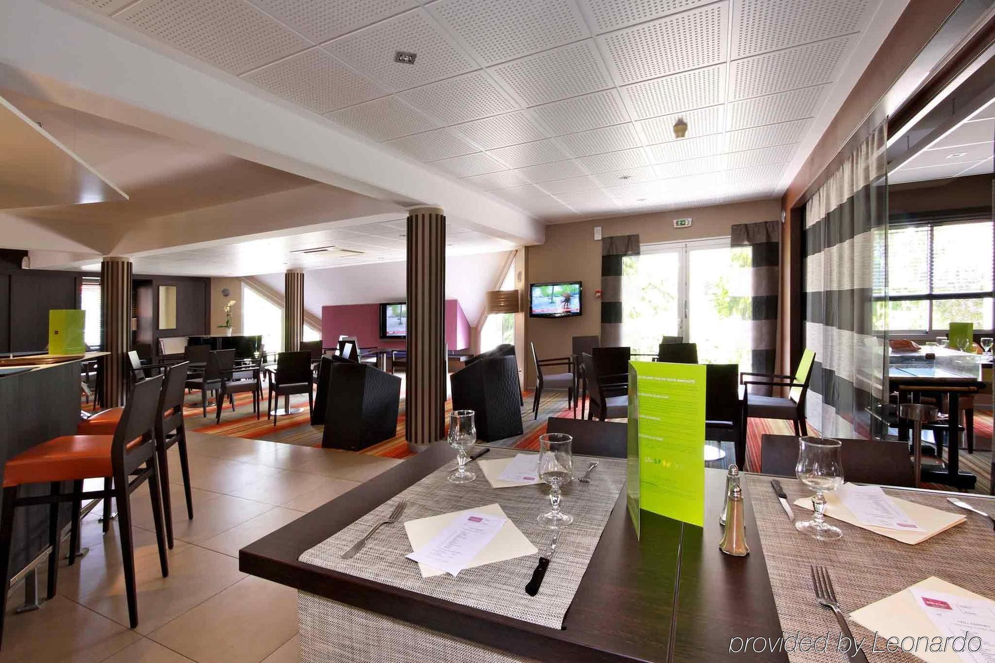 Mercure Hexagone Luxeuil Exterior foto